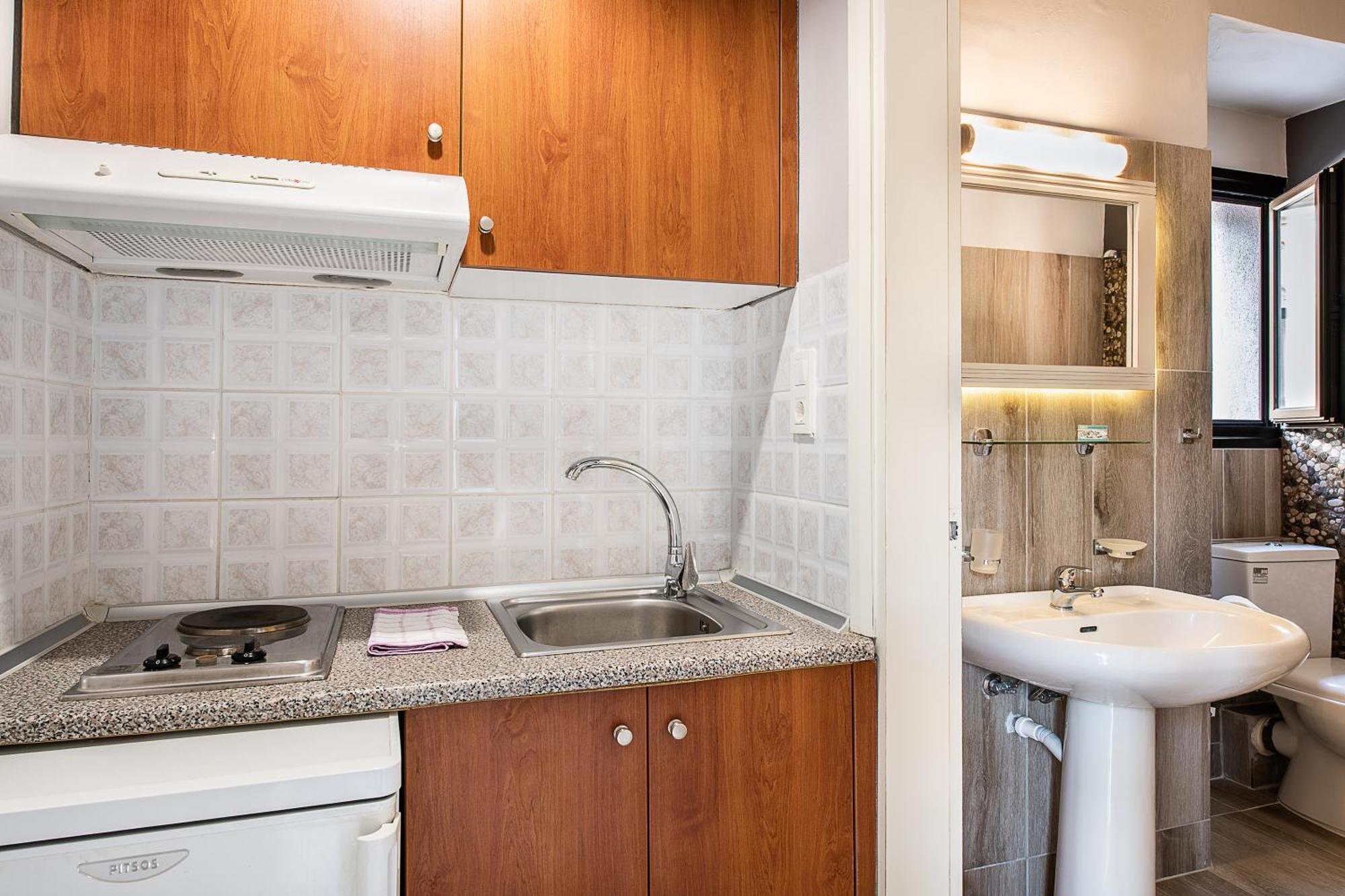 Lia Beachfront Apartments Sztalósz Szoba fotó