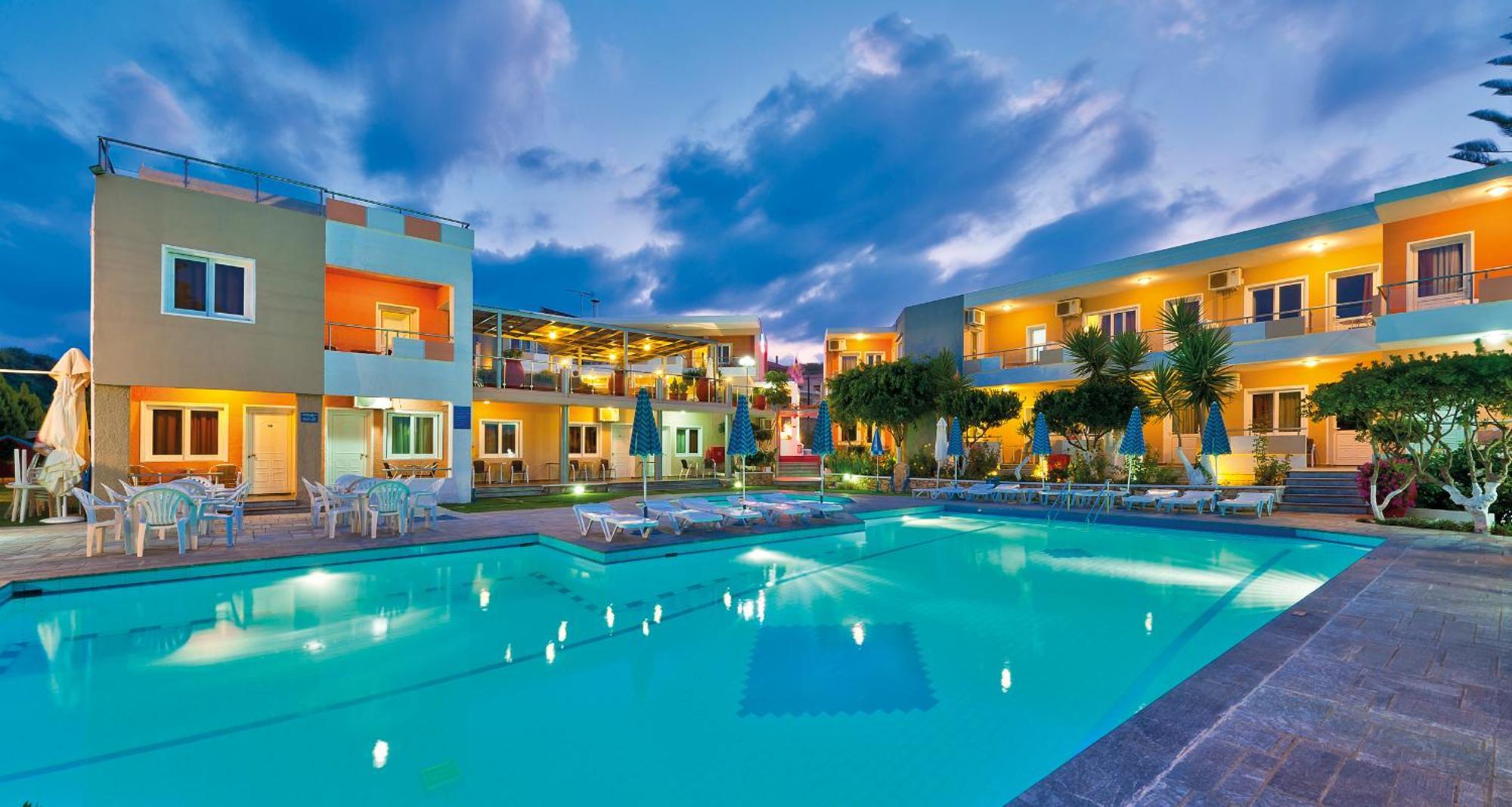 Lia Beachfront Apartments Sztalósz Kültér fotó