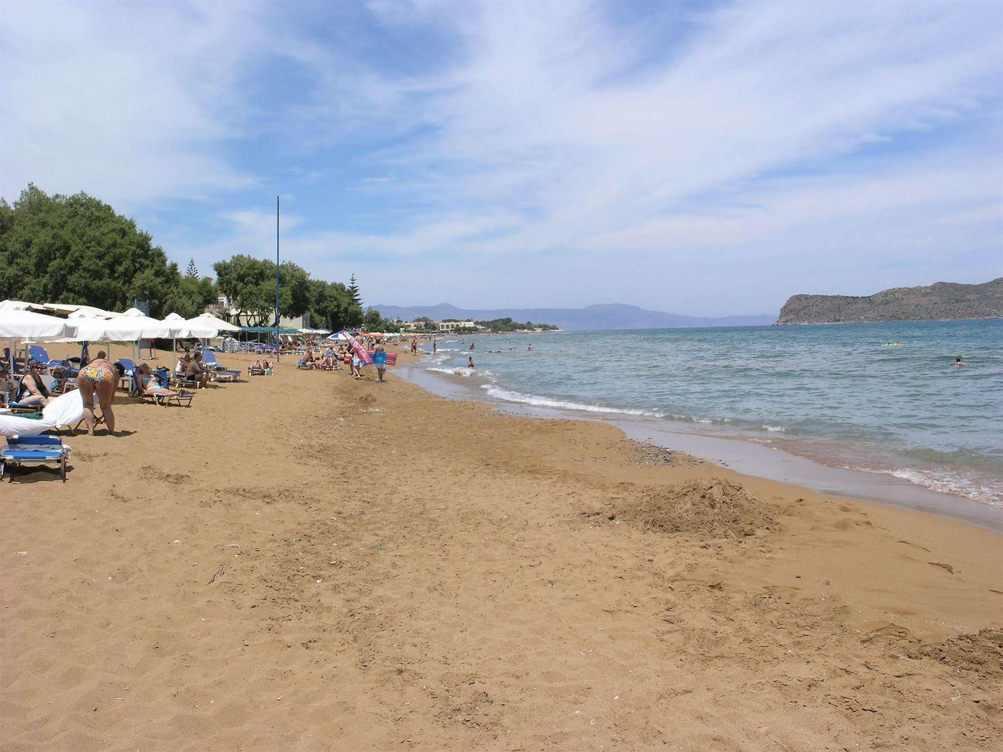 Lia Beachfront Apartments Sztalósz Kültér fotó